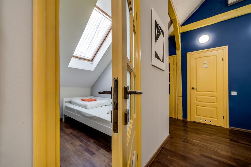 Park Plus Hostel Lviv Kamer foto