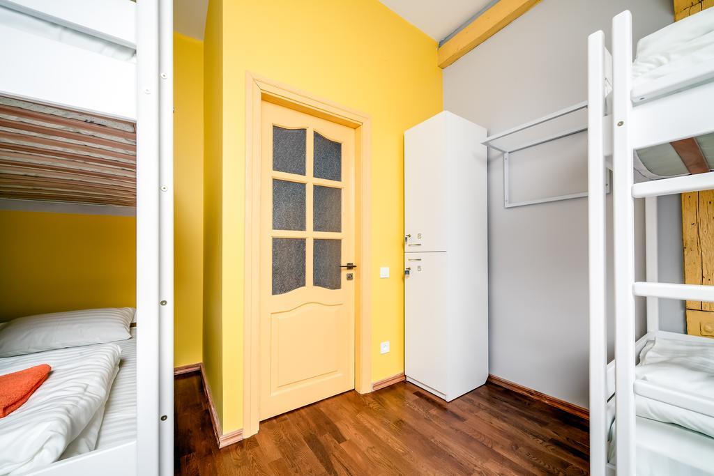 Park Plus Hostel Lviv Kamer foto