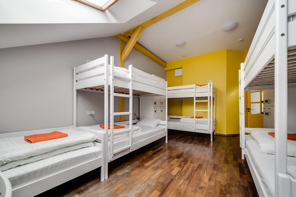 Park Plus Hostel Lviv Kamer foto