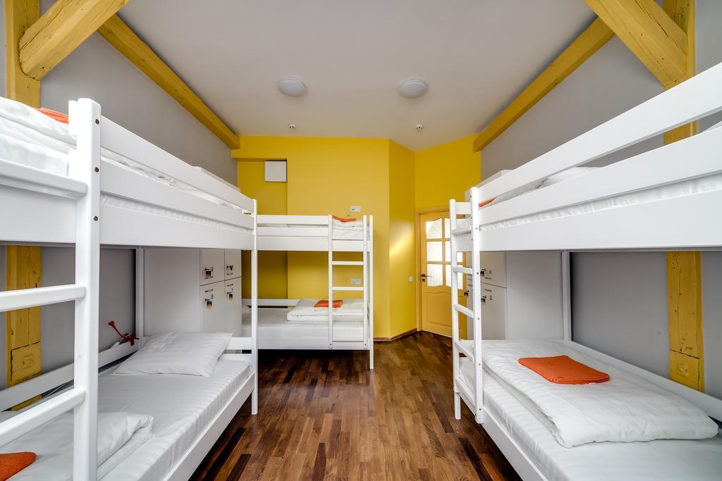 Park Plus Hostel Lviv Kamer foto